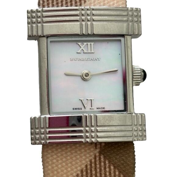Burberry BU4507 Ladies Watch Classic Nova Check Pattern Band MOP Face New Batt - Picture 2 of 13